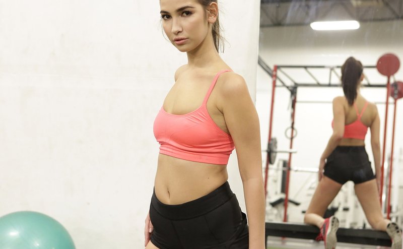 Анжелика, 22